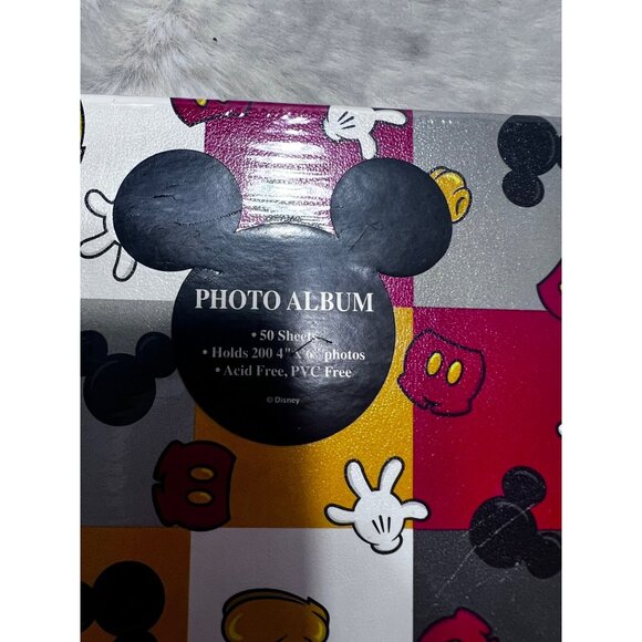 Disney Photo Album Mickey Mouse Pattern 50 Sheets Holds 200 4"x6" Photos Acid Fr - Picture 4 of 6